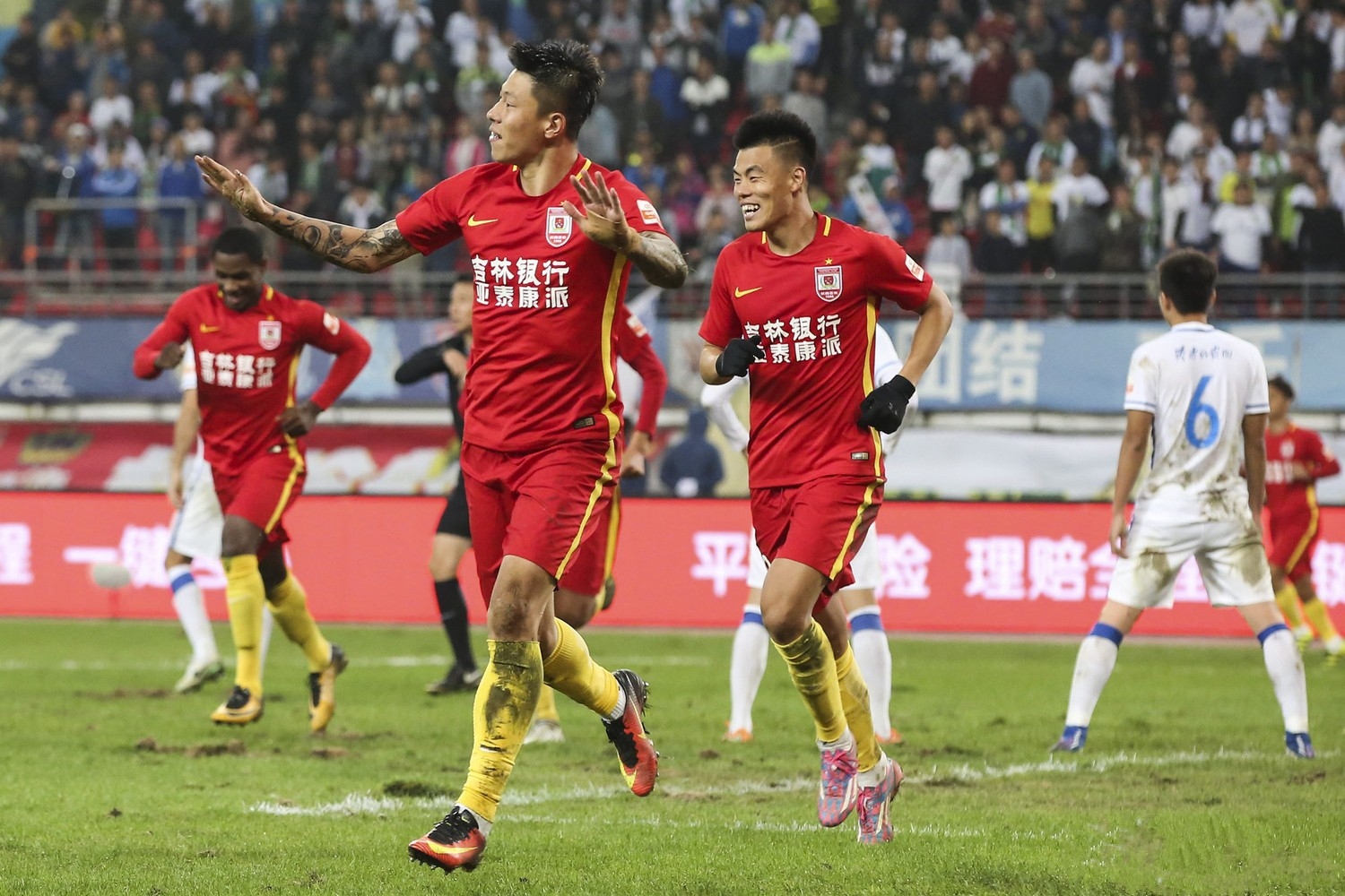 针锋相对 针锋相对